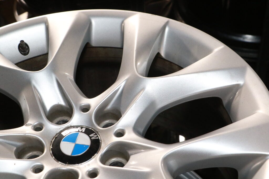 Why a Professional Auto Recycler Is Not the Same as a “Junk Yard” 3 PartsGalore 043