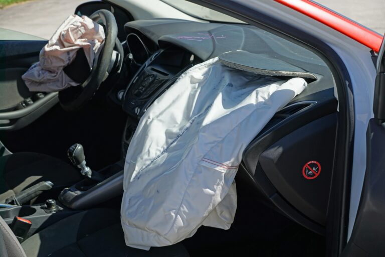 Find Replacement Airbags at Bow Auto Parts